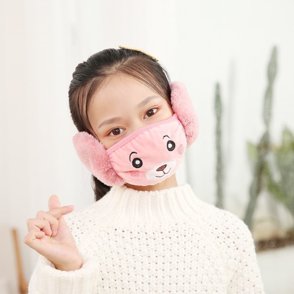 Kid’s warm face mask with Earmuffs pink - Picture 2 of 4